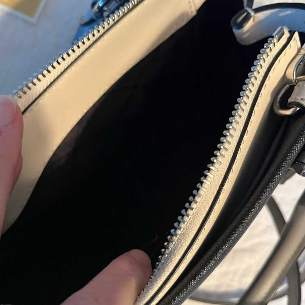 Michael Kors Black and Cream Small Marilyn Black Saffiano Messenger Women's Bag - Picture 11 of 11